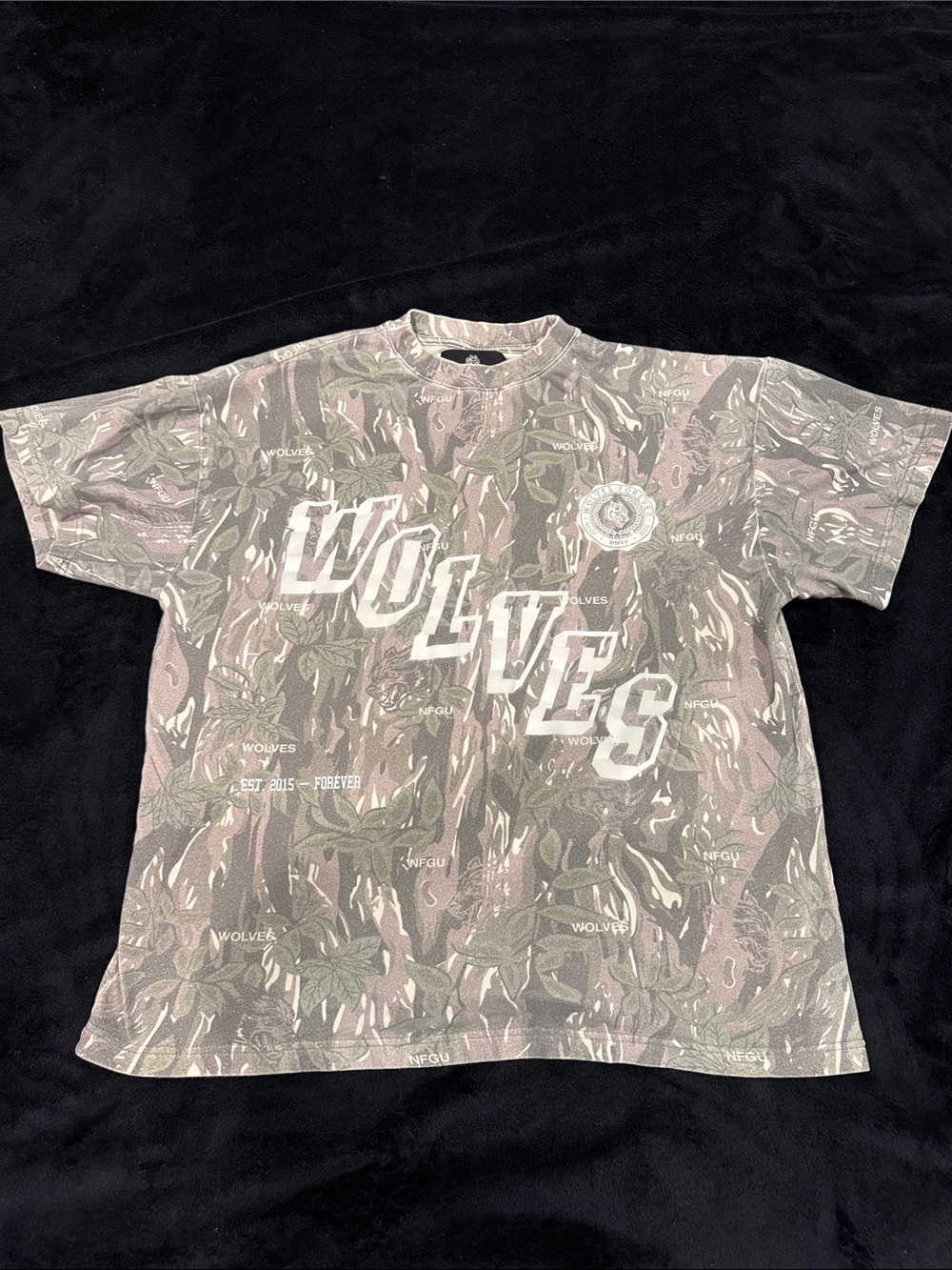 Darc Sport Camo Wolves T-Shirt | Medium